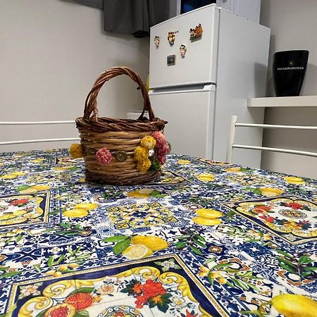 Trentuno Mondello Apartments Экстерьер фото