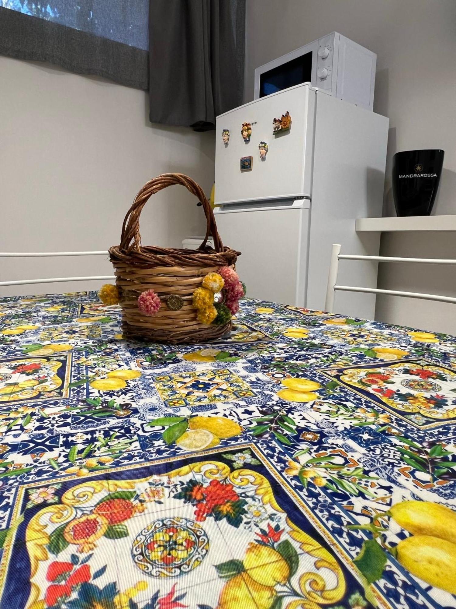 Trentuno Mondello Apartments Экстерьер фото