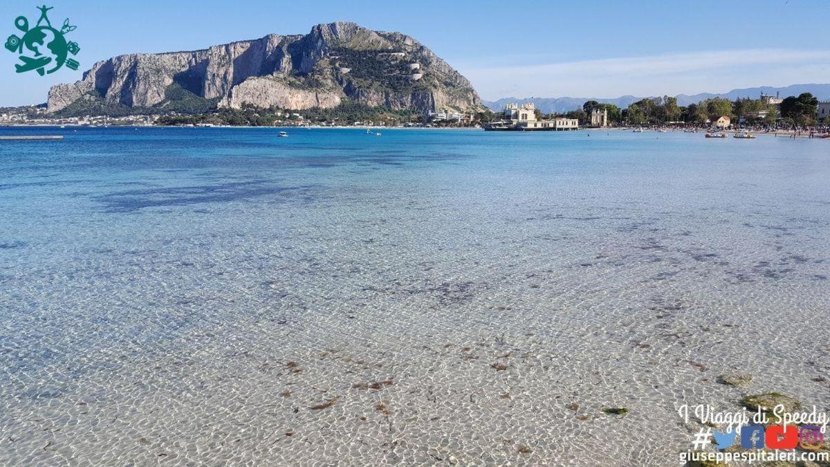 Trentuno Mondello Apartments Экстерьер фото